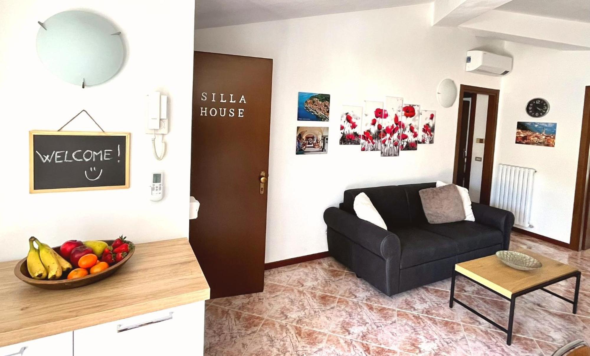 Silla House - A Due Passi Dal Lago Malgrate Exteriör bild